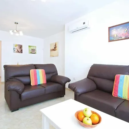 Playa Blanca Sleeps 6 Air Con Wifi Willa *