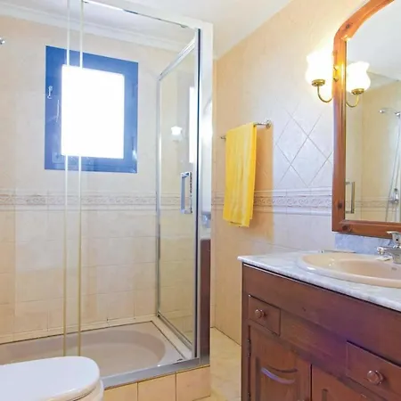 Playa Blanca Sleeps 6 Air Con Wifi Villa *